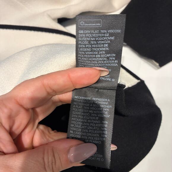 & Other Stories Two Tone Asymmetrical Mock Neck Sweater Xs - Picture 7 of 10